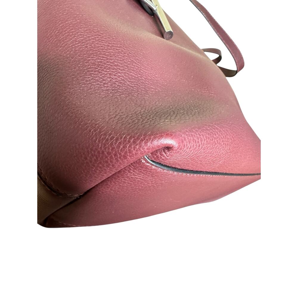 Alexander McQueen NWT T-Bar Sling Leather Tote in Cranberry - Picture 13 of 16